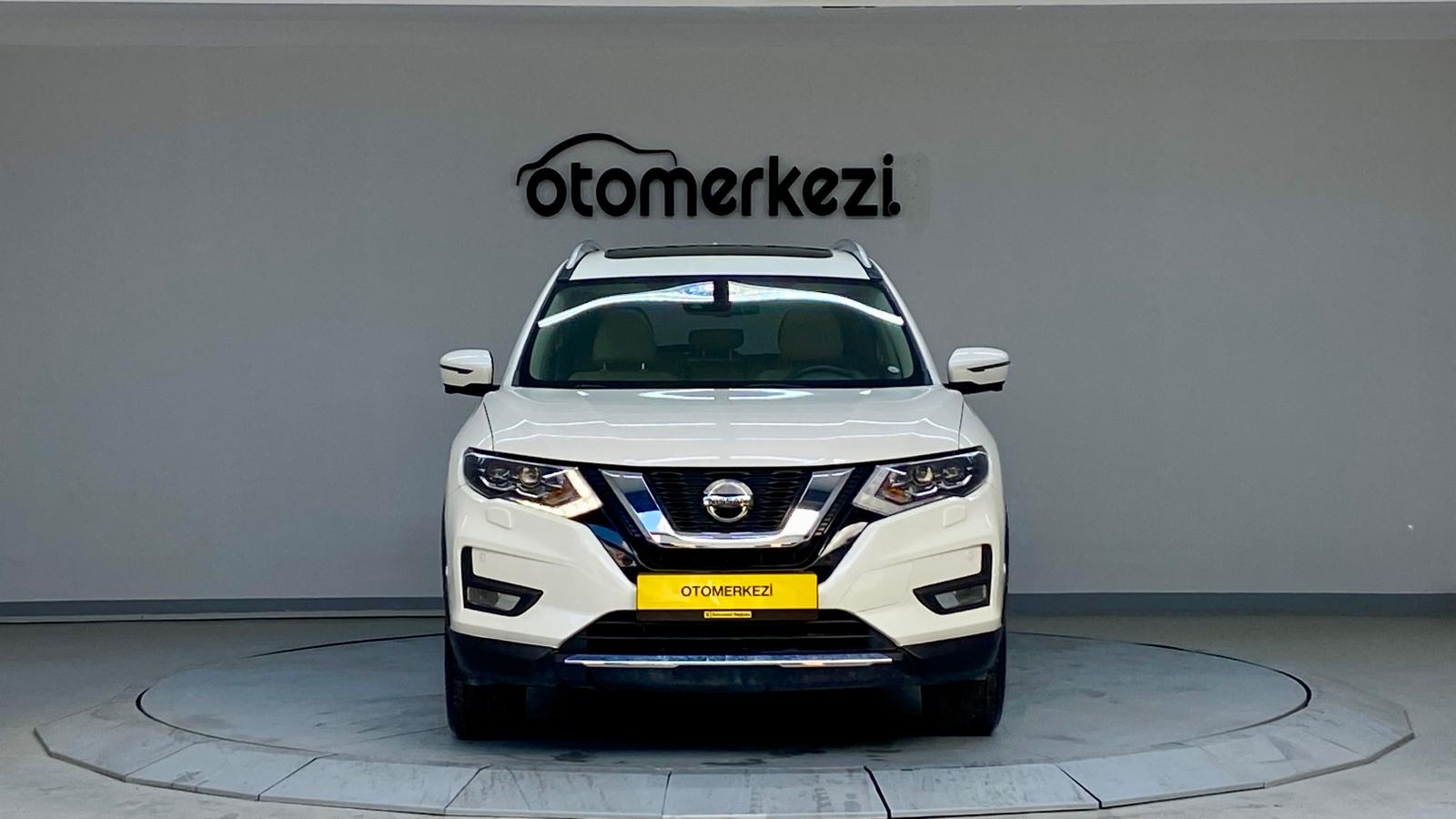 NISSAN X-TRAIL 2